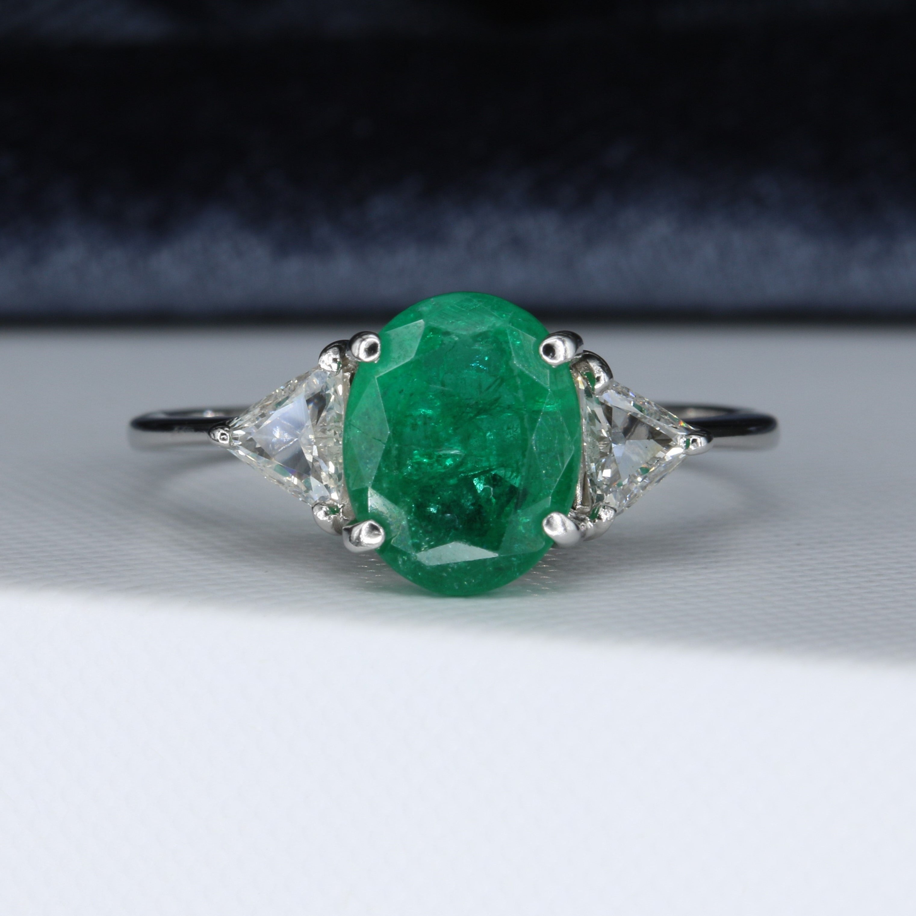 Emerald and Diamond Rings- Vintage Pre Owned and Secondhand Luxury ...