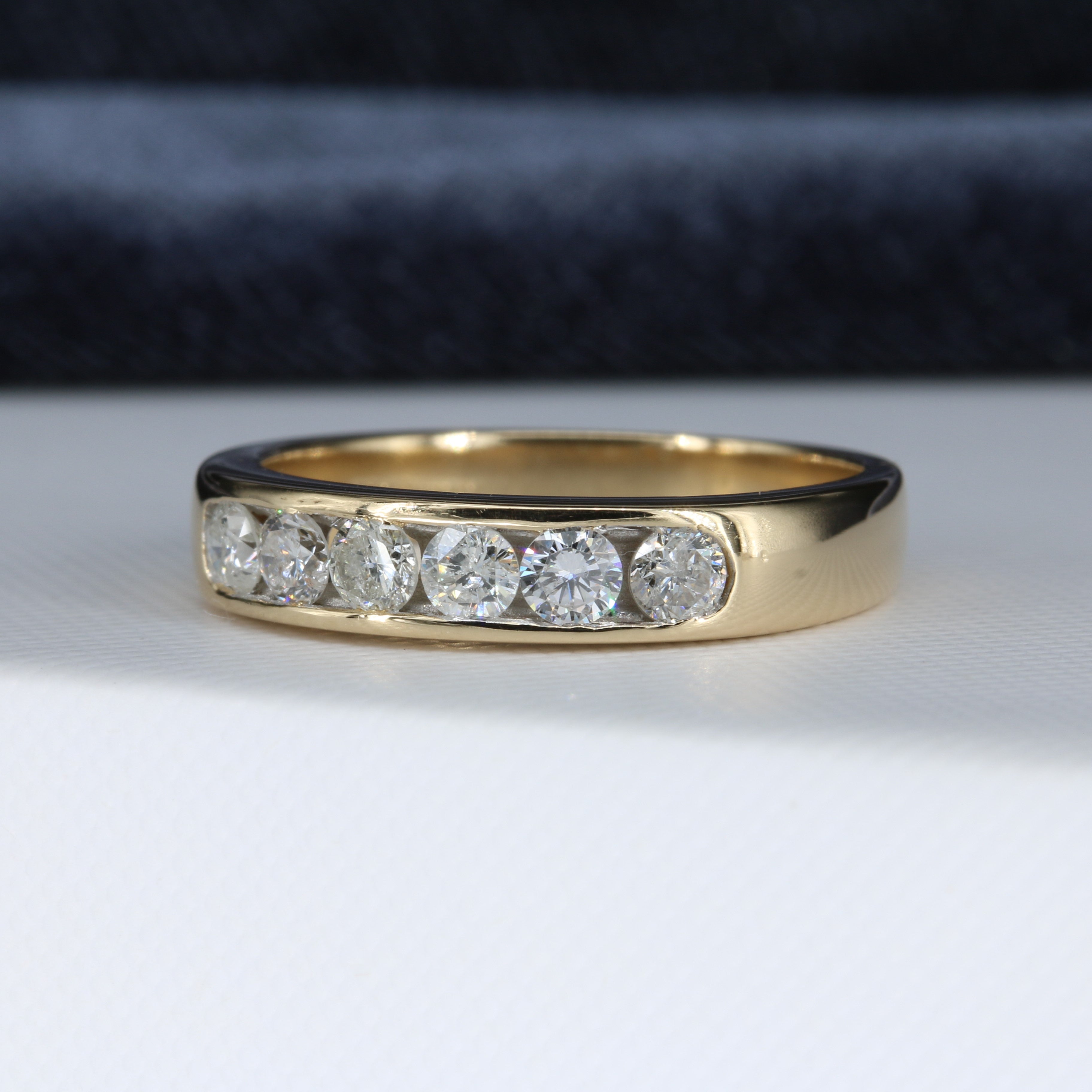 18ct Gold Diamond Ring Eternity Ring Size UK N US EUR